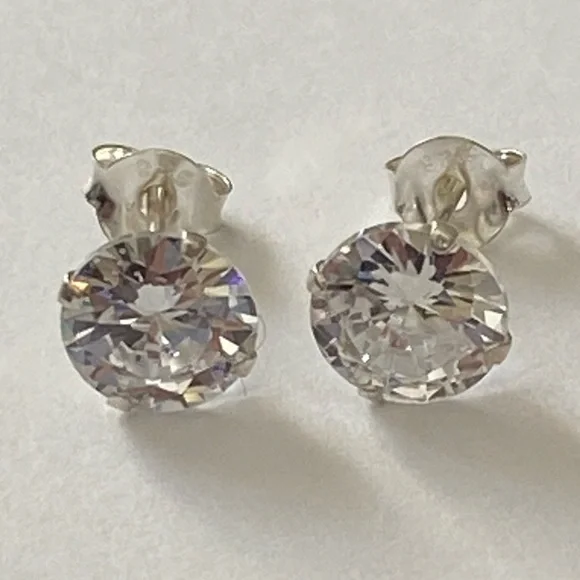 925 Silver earrings 7mm cz cubic zirconia stone stunning - Picture 6 of 6